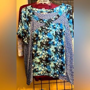 Women’s XL top